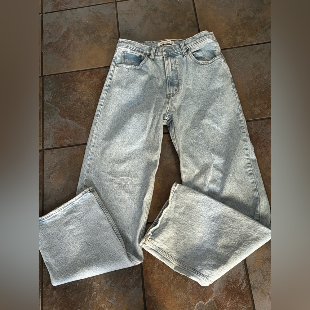 Abercrombie & Fitch size 10/30 
slight intentional distressing jeans